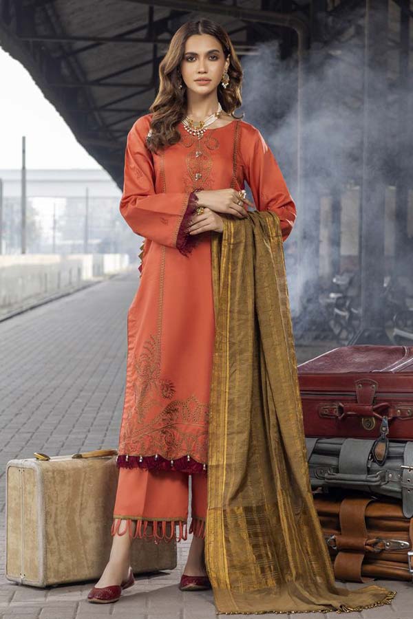 Panache Muntazir Emb Lawn`21 D#02
