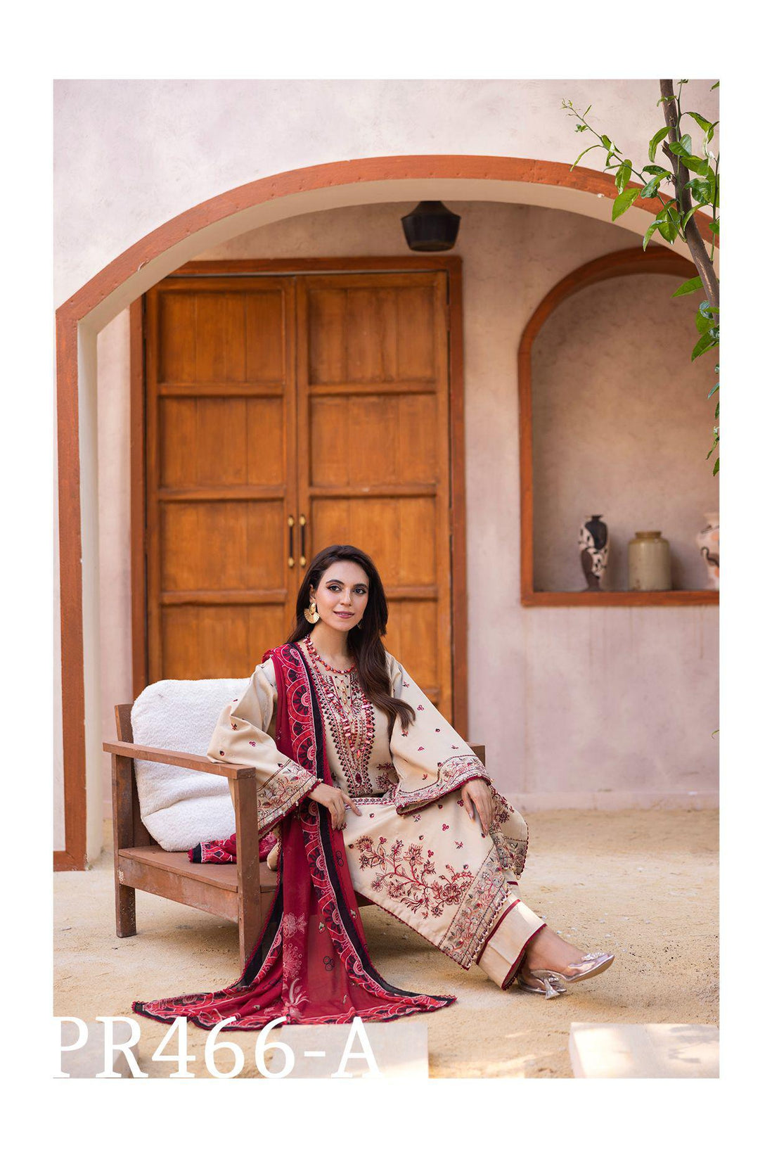 Peridot Emb Viscose`25 PR#466-A