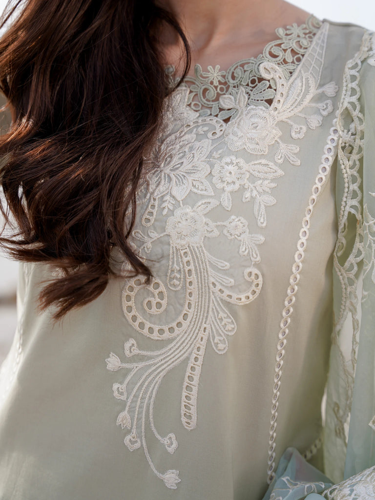 Aabyaan Saagar L/Lawn'24 D#04 YAZMIN