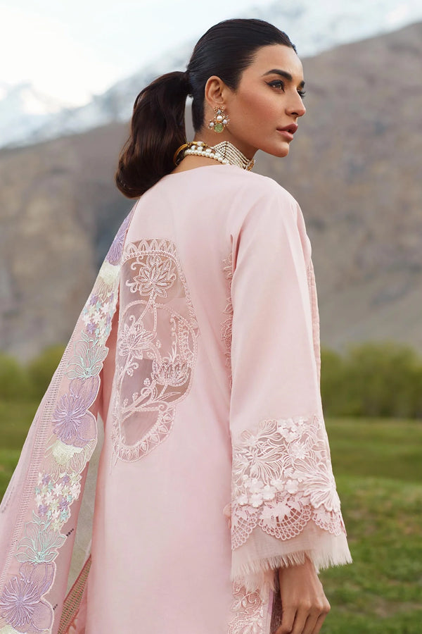 Crimson X Saira Shakira Luxury Lawn `23 D#4B