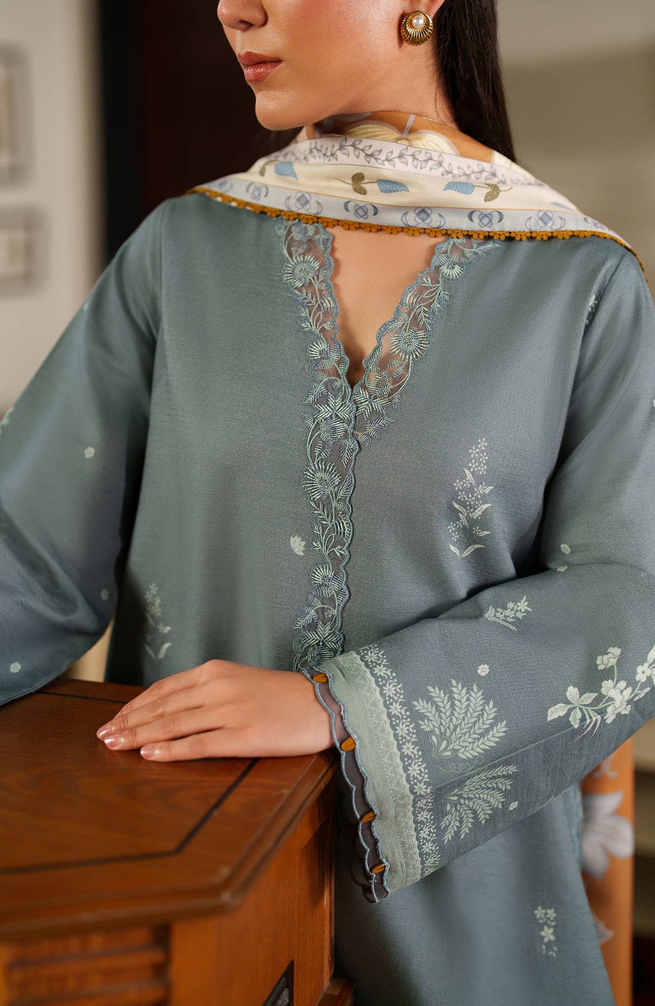 Seran Bellini Emb Winter`25 D#01