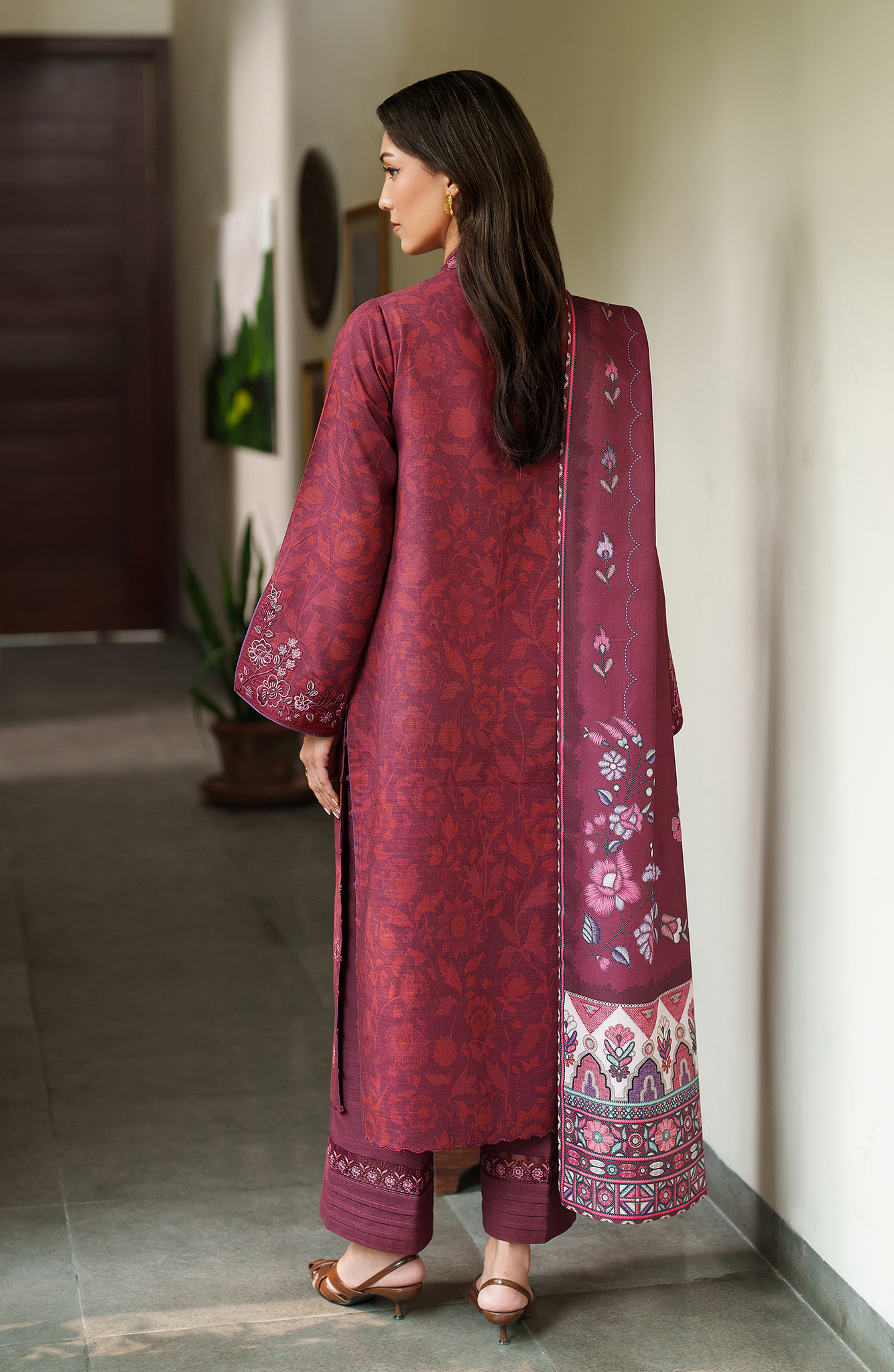 Seran Bellini Emb Winter`25 D#04