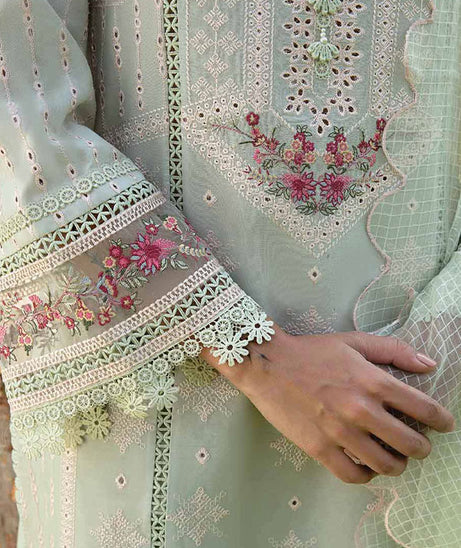 Qalamkar Qline Lawn Collection`23 AK#05 (EMHAL)