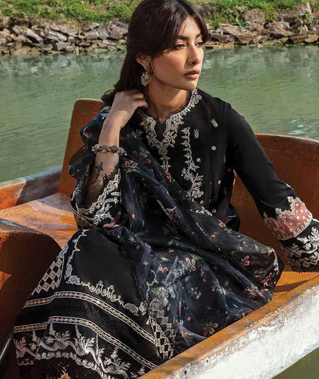 Qalamkar Qline Lawn Collection`23 AK#11 (SANCHI)