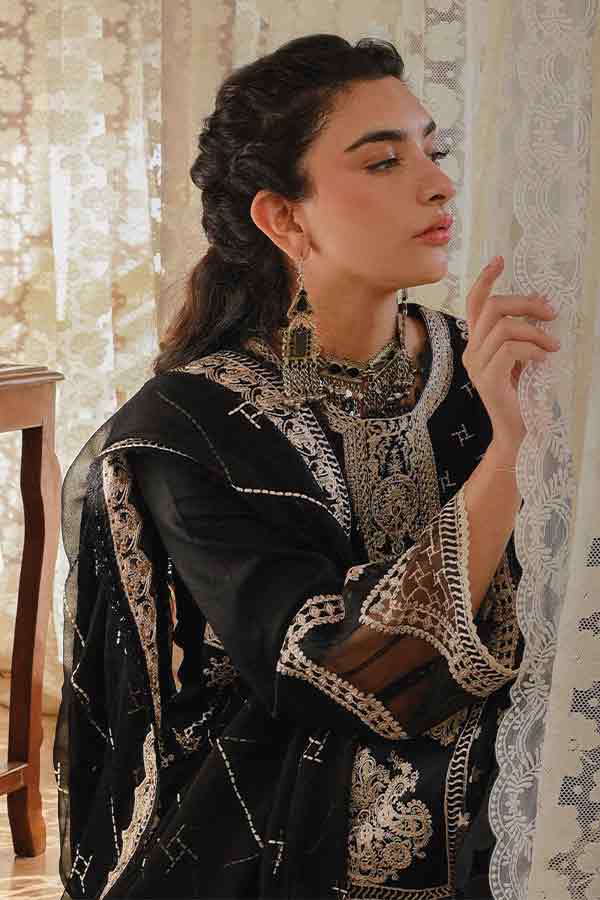 Qalamkar Qline Linen‘22 Sofhia VL#12