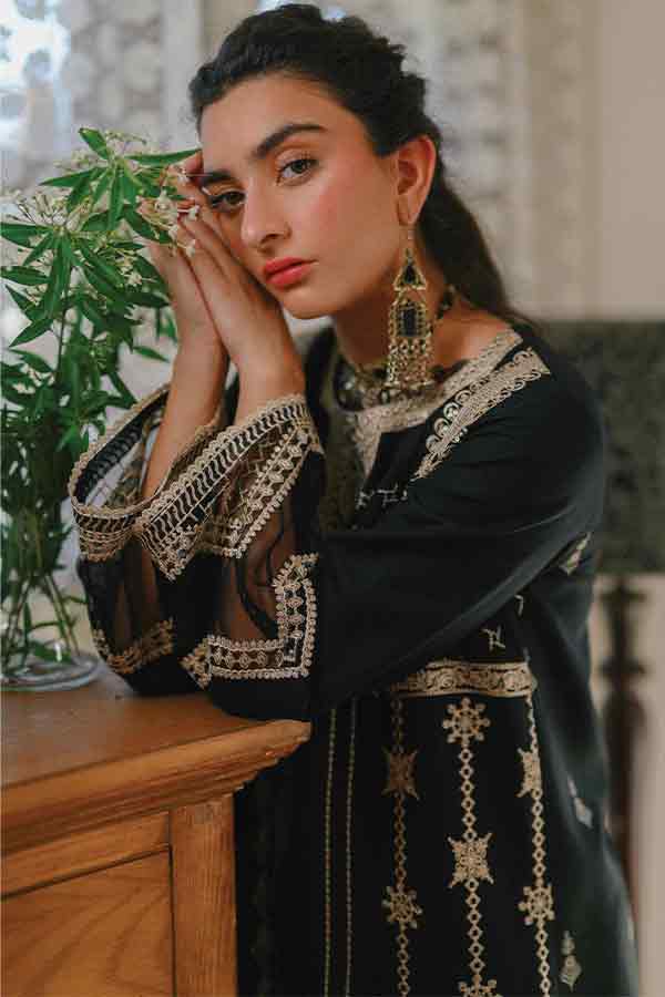 Qalamkar Qline Linen‘22 Sofhia VL#12
