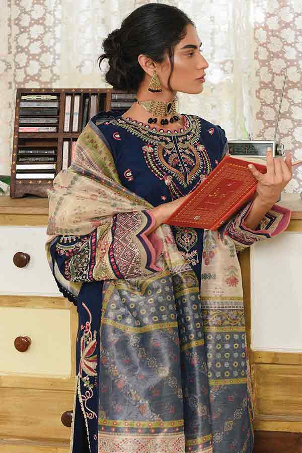 Qalamkar Qline Linen‘22 Zoya VL#11