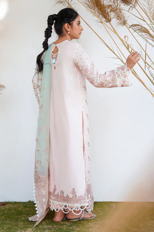 Qalamkar Qlinekari Lawn Collection ‘23 D#11 LYRA