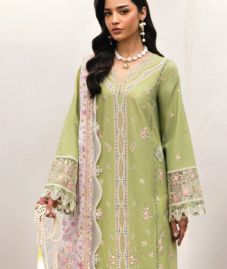 Qalamkar Qlinekari Lawn‘25 Lovisa