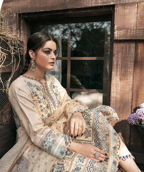 Qalamkar Winter Shawl Collection`21 D#10