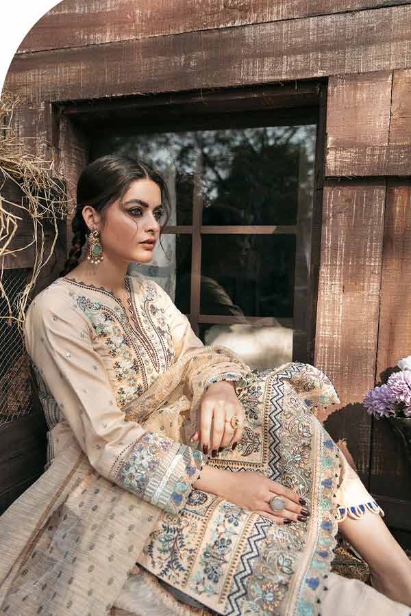 Qalamkar Winter Shawl Collection`21 D#10