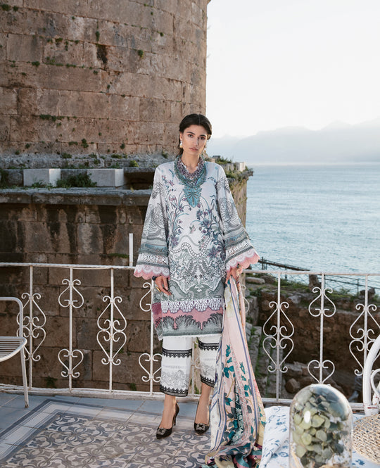 Republic selene Luxury Lawn`21 D#5B