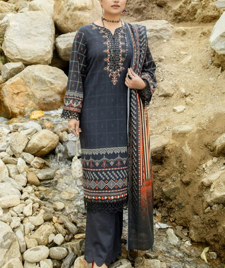 RA Aafreen E/Khaddar`23 Vol-3 AF#90