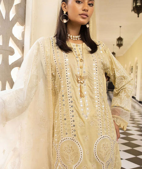 RA Mahee's Elegant Emb Lawn'24 D#7