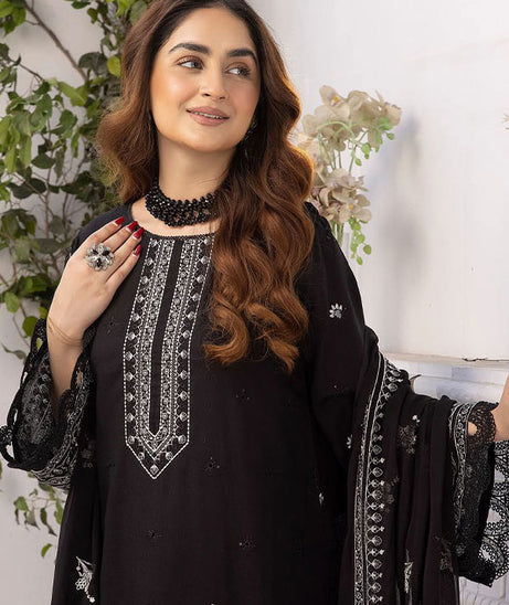RA Mahee's H/Jahan Lawn'24 V#3 D#8