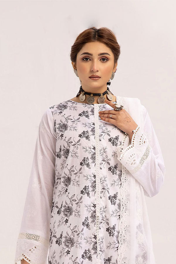 RA Mahees C/Kari Lawn'24 V#10 ML#6