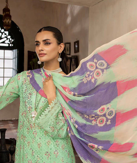 RA Mahees C/Kari Lawn'24 V#4 D#8