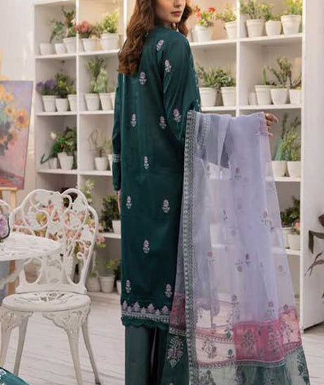 RA Mahee's Exclusive Lawn'23 D#07