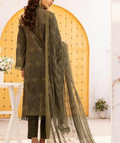 RA Mahees Nazakat Lawn`24 D#02