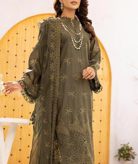 RA Mahees Nazakat Lawn`24 D#02