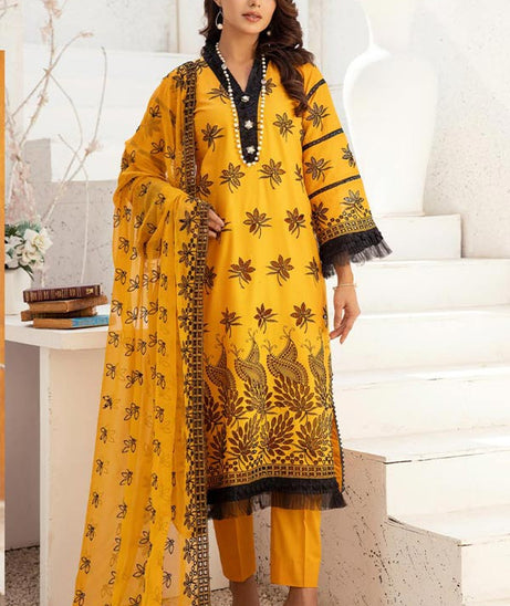 RA Mahees Nazakat Lawn`24 D#03