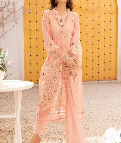 RA Mahees Nazakat Lawn`24 D#04