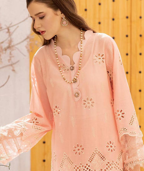 RA Mahees Nazakat Lawn`24 D#04