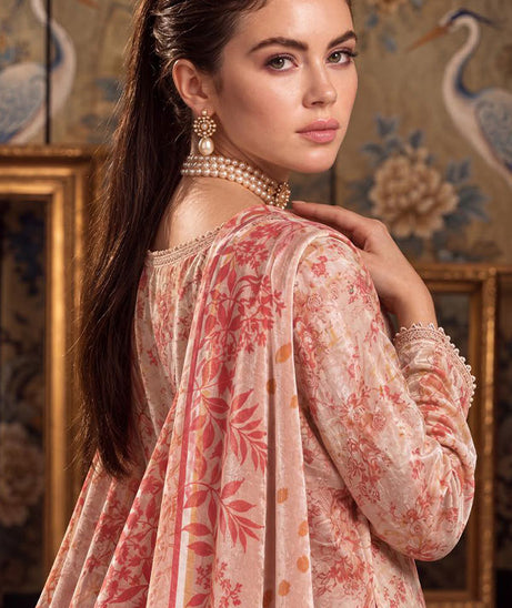 RA Mahee`s Noor Velvet`26 (Vol-2) D#09