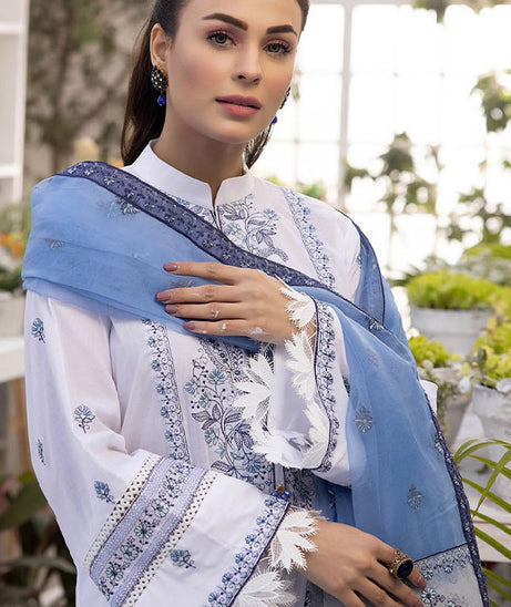 RA Pearl Exclusive Lawn`23 D#2