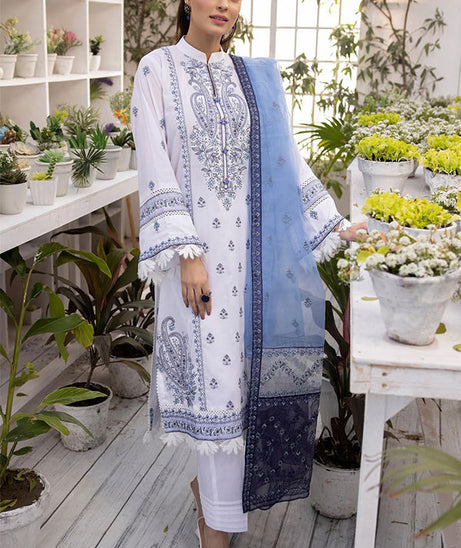 RA Pearl Exclusive Lawn`23 D#2
