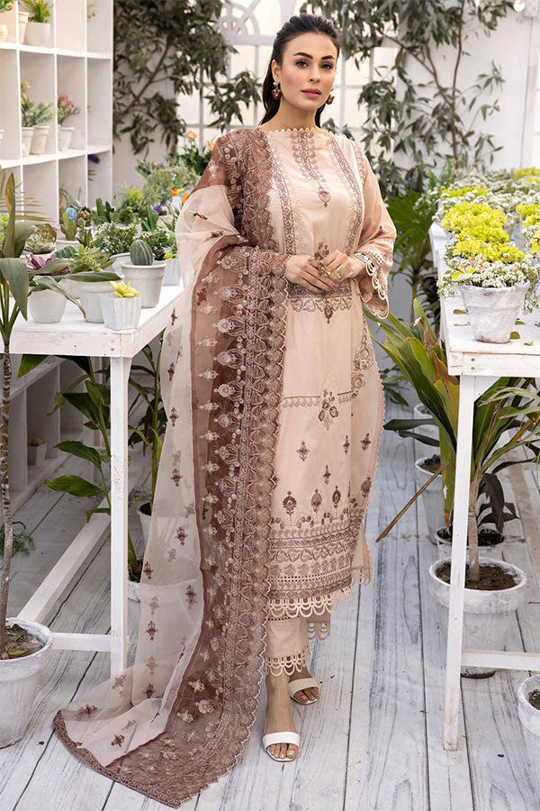 RA Pearl Exclusive Lawn`23 D#6