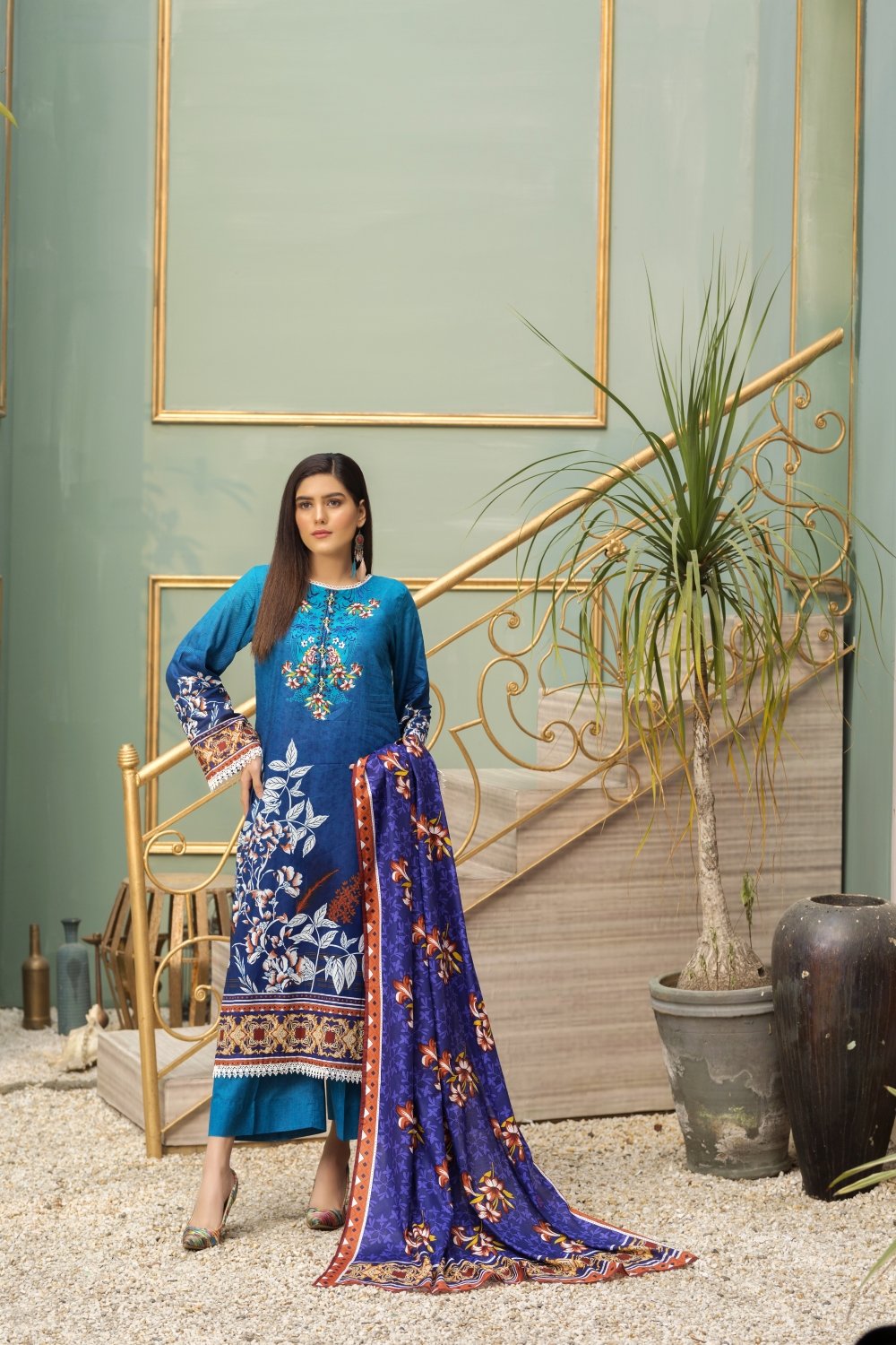 Ittehad Crystal Lawn'21 D # 21141 Blue