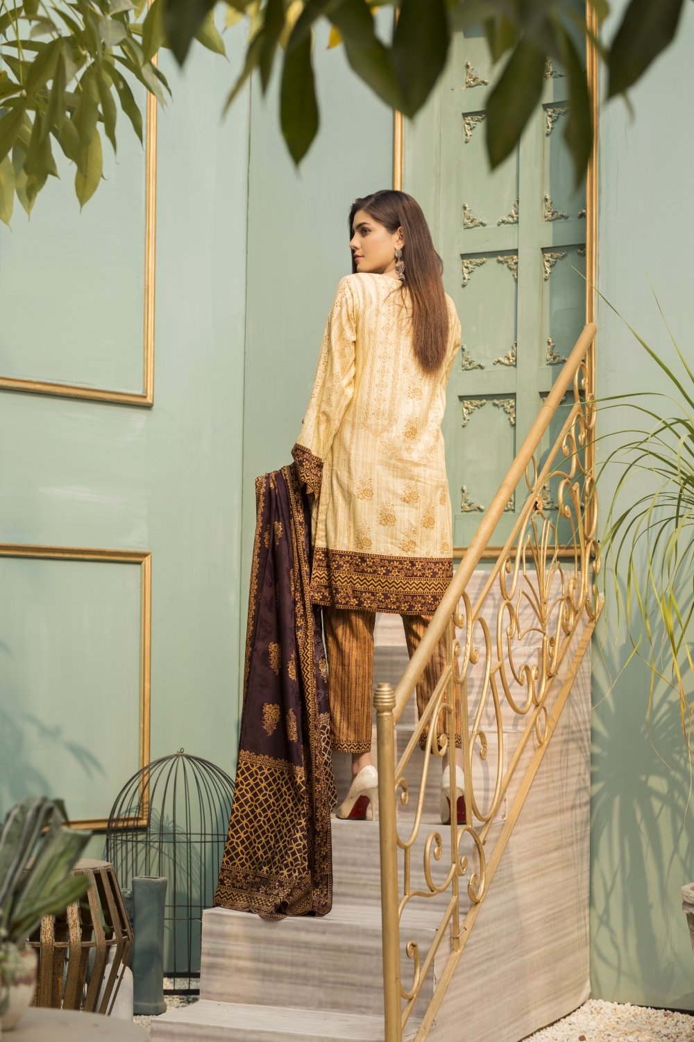 Ittehad Crystal Lawn'21 D # 21138 Brown
