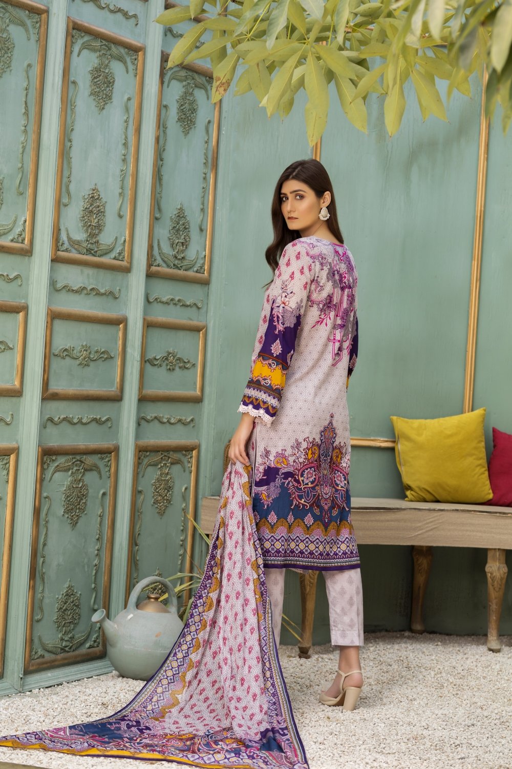 Ittehad Crystal Lawn'21 D # 21137 Blue