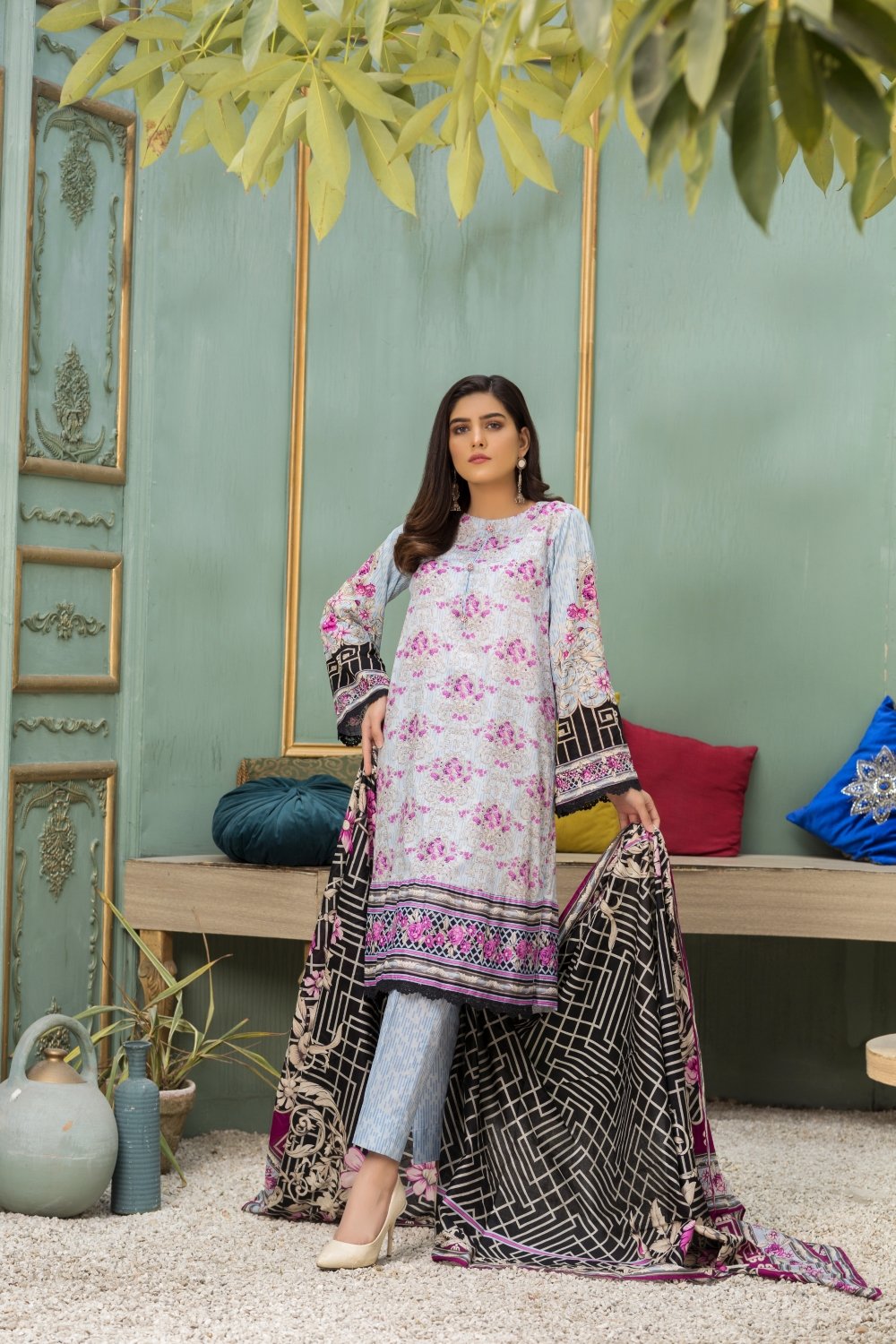 Ittehad Crystal Lawn'21 D # 21123 Ferozi