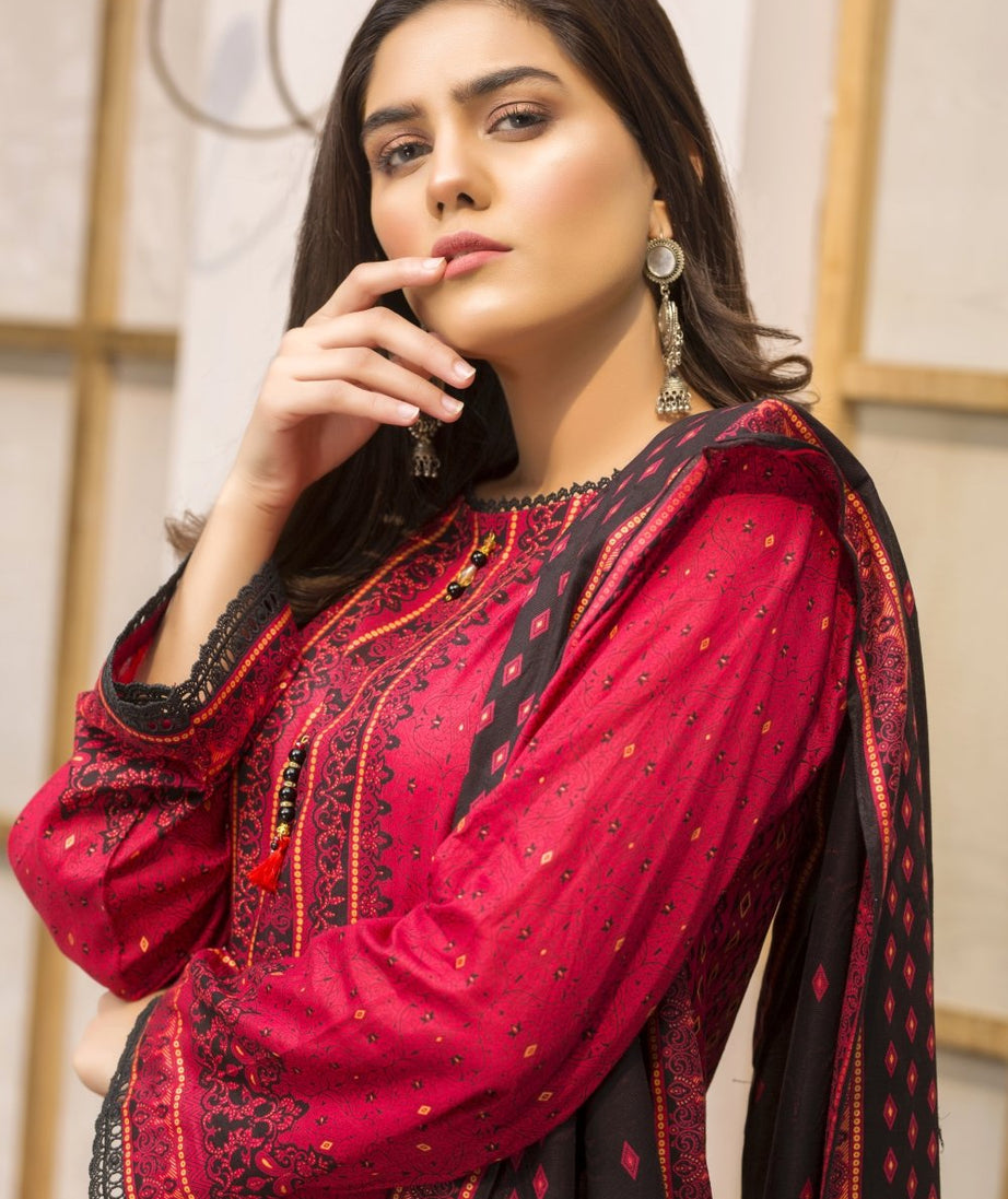 Ittehad Crystal Lawn'21 D # 21132 Maroon