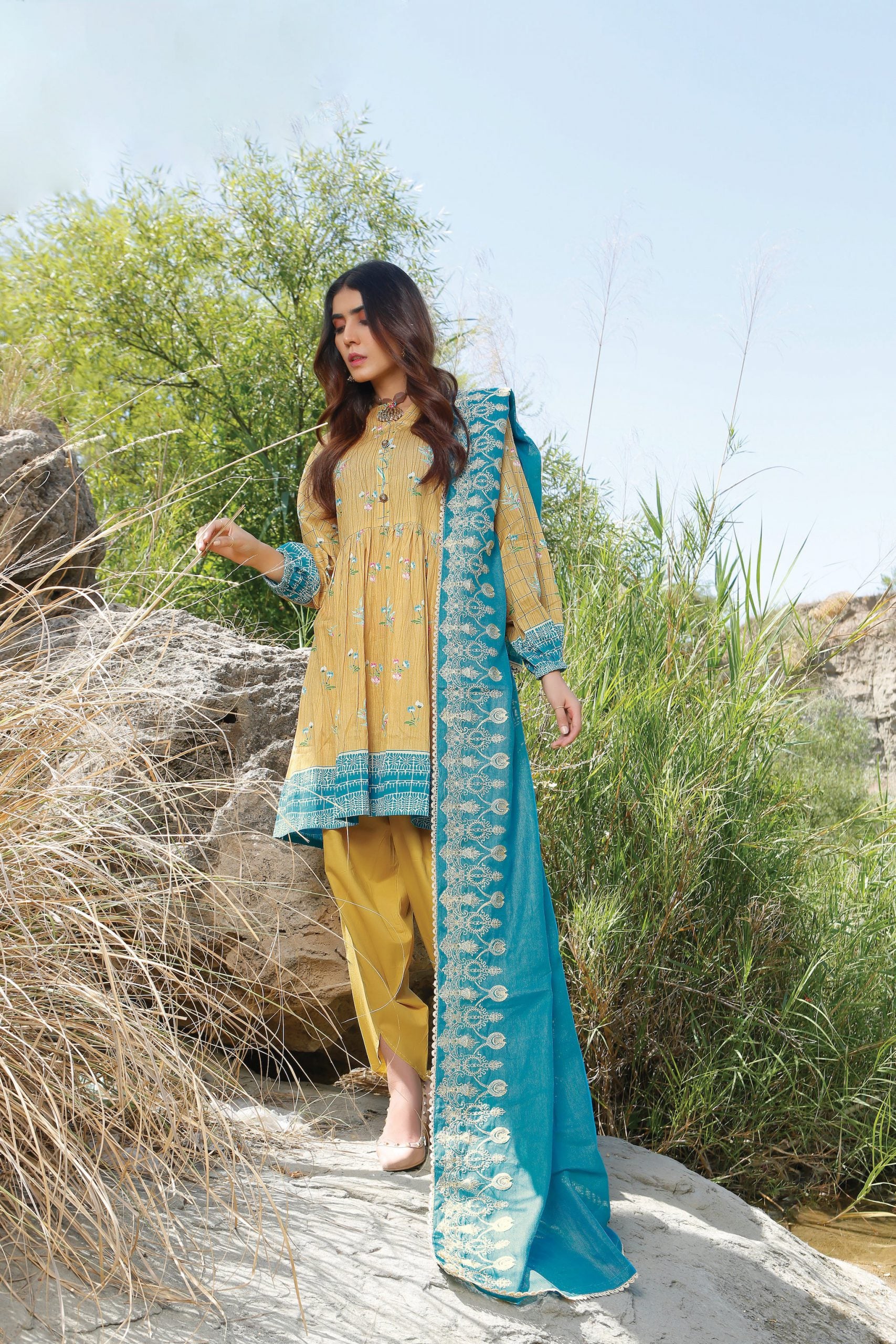 Safa Noor Digital Lawn`23 SN#01