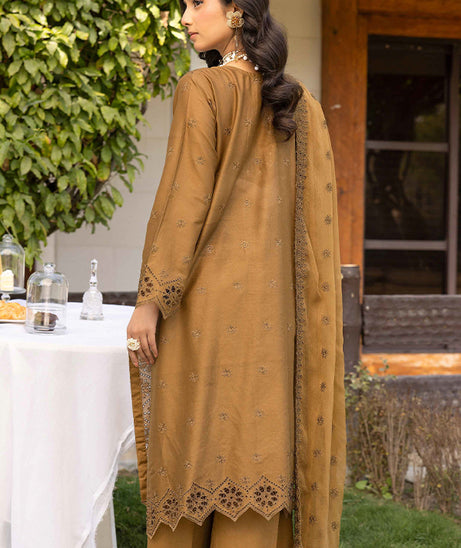 RA Mahee's Ayat Elegant Lawn`25 D#3