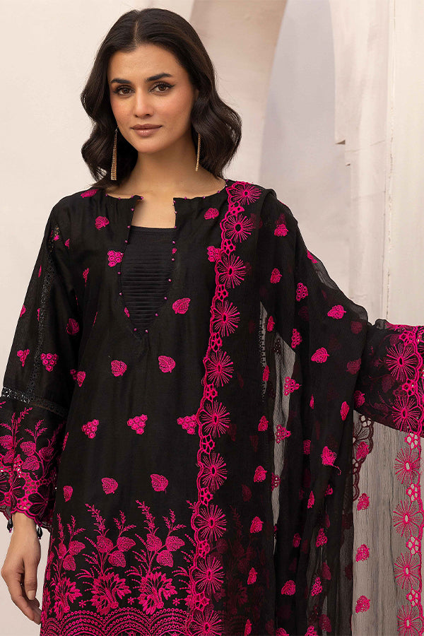 RA Mahee's Ayat Elegant Lawn`25 D#4