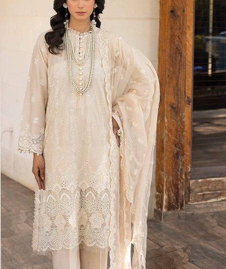 RA Mahee's Ayat Elegant Lawn`25 D#5