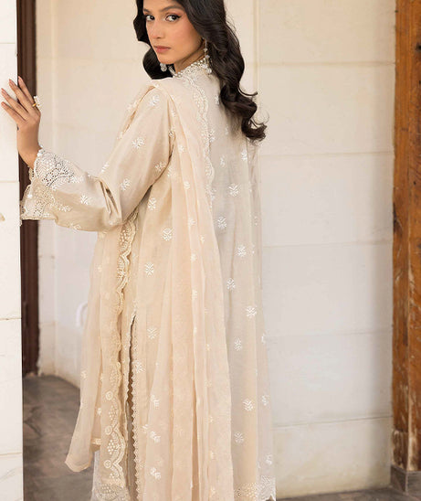 RA Mahee's Ayat Elegant Lawn`25 D#5