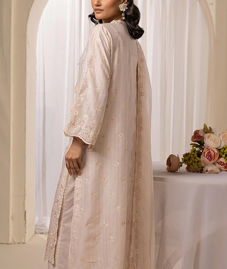 RA Mahee`s Ishal Emb Lawn`25 V#14 D # 3