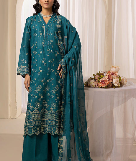 RA Mahee`s Ishal Emb Lawn`25 V#14 D #4