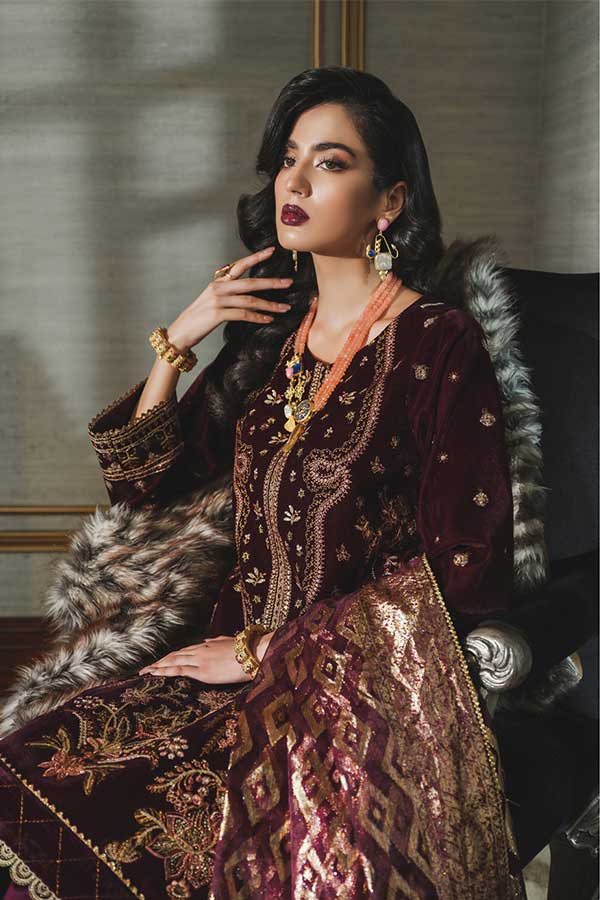 Rang Rasiya Tehwaar Luxury Velvet Wedding Collection'22 D#4 (MEHER UN NISA)