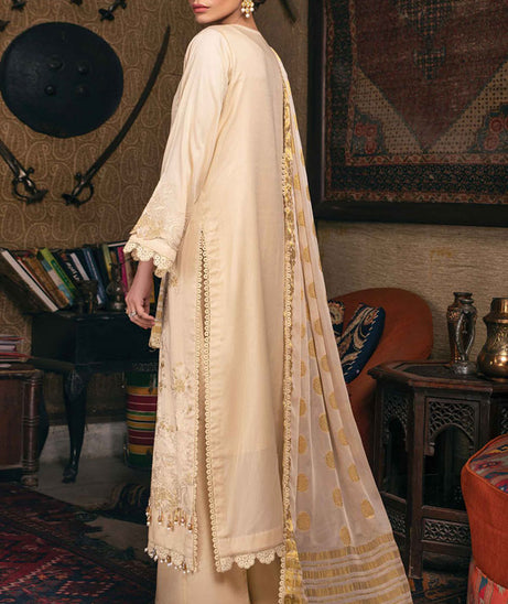 Raaya Premium Lawn`21 D#11