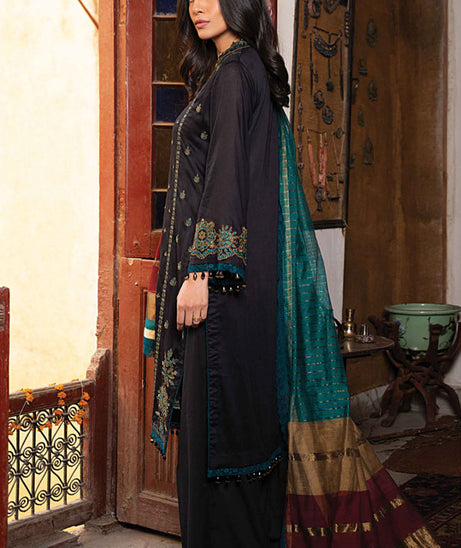 Raaya Premium Lawn`21 D#3