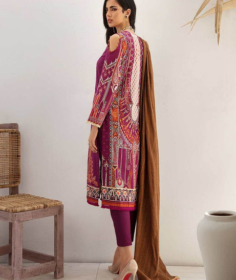 Raj Bari Emb Lawn`21 D#7-B