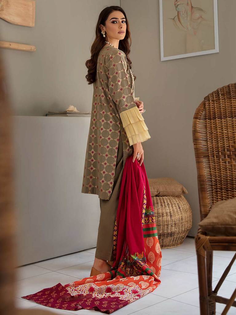 Raj Bari Emb Lawn`21 D#8-B