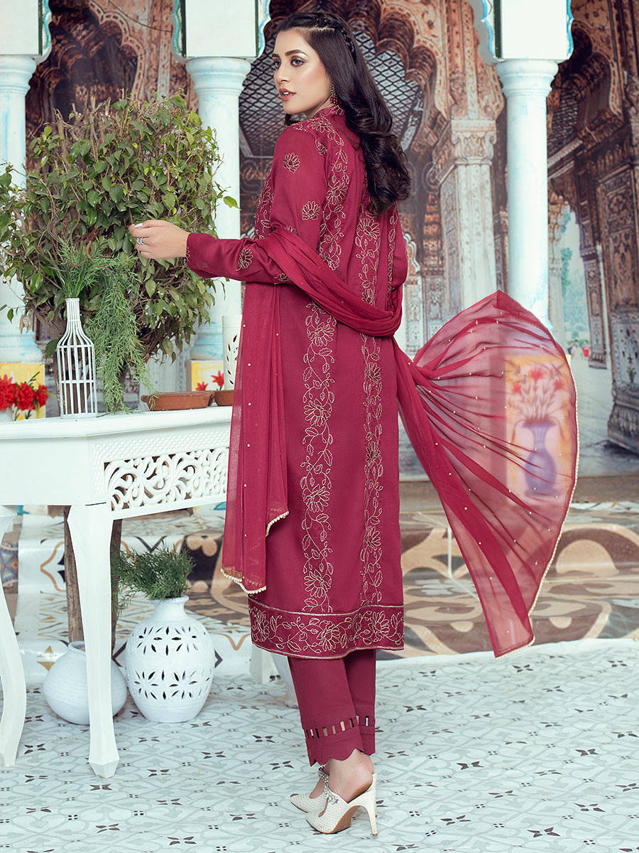 Raji's Nasqh-e-Nigar Summer'22 D#3