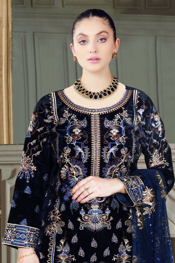 Ramsha Velvet Collection`22 VC#401 (Blue)